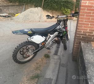 Cr 125
