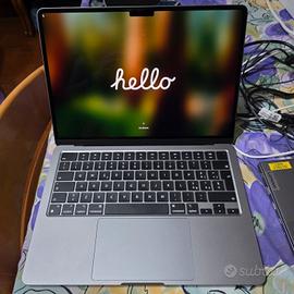 MacBook Air M3 ssd 1TB ram 16GB