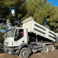 Iveco trakker 450 3 assi