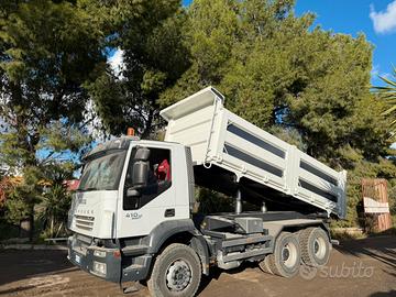 Iveco trakker 450 3 assi
