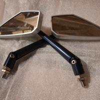 Specchietti universali per moto e scooter