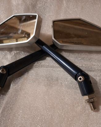 Specchietti universali per moto e scooter