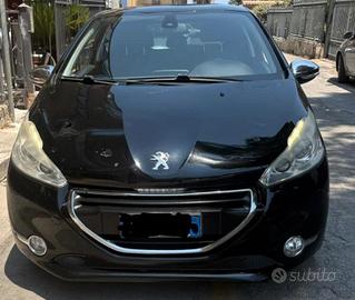 Peugeot 208 1.6 HDi 120 CV Allure - Gommata Nuova