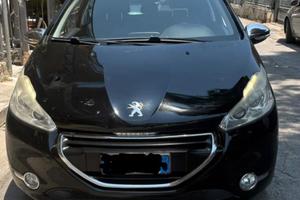 Peugeot 208 1.6 HDi 120 CV Allure - Gommata Nuova