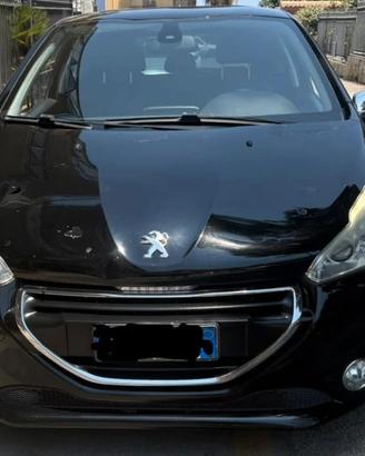 Peugeot 208 1.6 HDi 120 CV Allure - Gommata Nuova