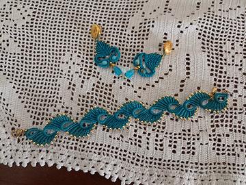 bracciale  e orecchini coordinati 