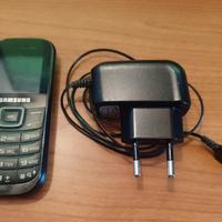 Samsung GT-E1200i Funzionante con caricabatterie