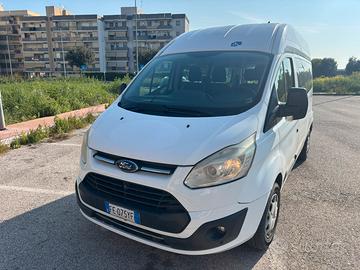 Transit custom 9 posti