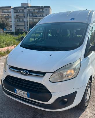 Transit custom 9 posti