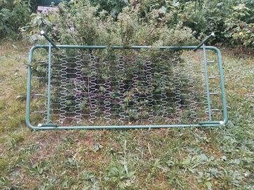 due reti metalliche singole