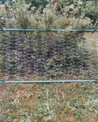 due reti metalliche singole