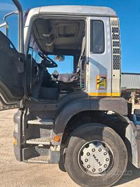 Autocarro man tga 460