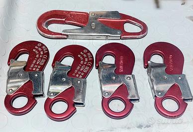 5 Moschettoni tipo K 25Kn e 22kn 