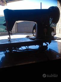 Macchina da cucire singer