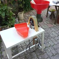 Macchina macina pomodori + accessori