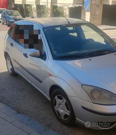 FORD FOCUS ANNO 2002 