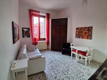 Cagliari adiacente via Roma e Largo Carlo Felice