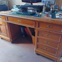 Scrivania d'epoca inizio 900 noce