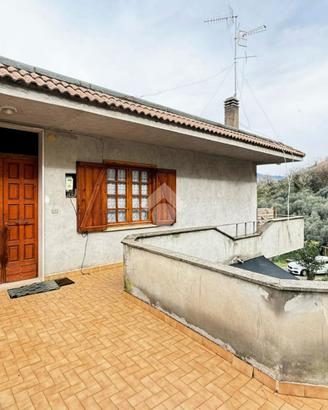 CASA SEMINDIPENDENTE A SEZZE