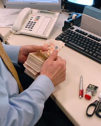 Cassiere e Banconista bar, tabacchi, pizzerie etc