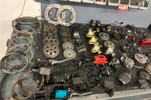 Ricambi f12,aerox,booster