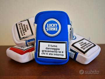 Custodia morbida blu Lucky Strike gadget da collez
