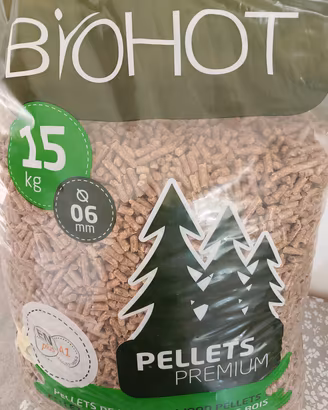 pellet 100% conifera 6,90€ al sacco