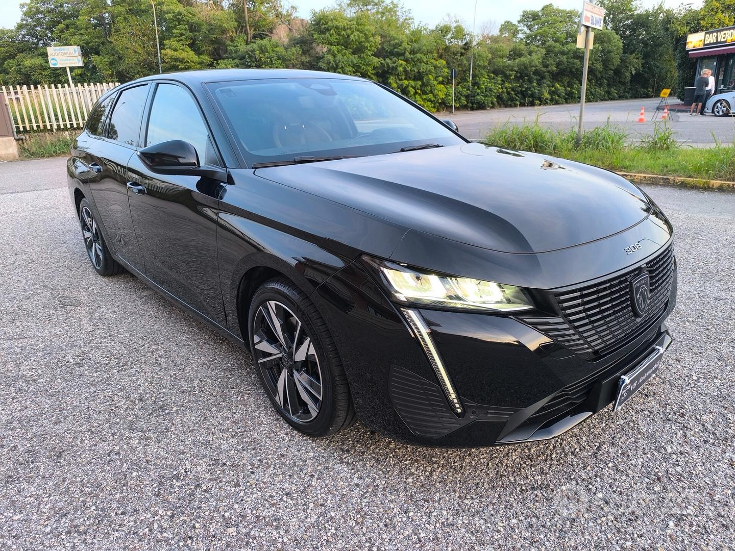 Peugeot 308 2023 photo 4