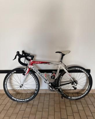 Bici da corsa Colnago Cx 1 in carbonio