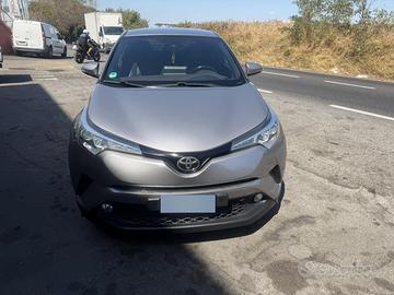 Toyota chr 1.2 Benzina