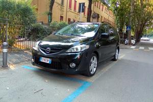 Mazda 5 .adattata a portatori endicap.