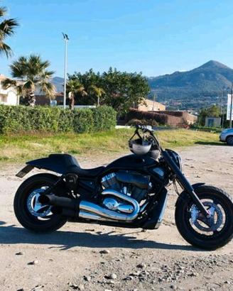 Harley Davidson v-rod