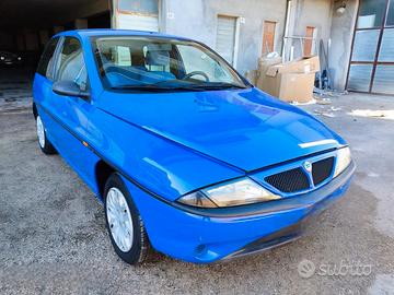 lancia y elefantino blu 