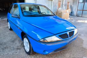 lancia y elefantino blu 