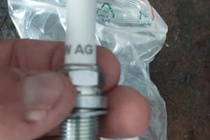 Candele ngk per gruppo wag 06K905601B