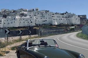 Stupenda MG Midget cabrio