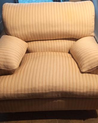 Coppia di poltrone Frau €40
