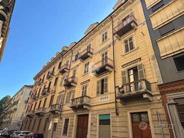 2 LOCALI A TORINO