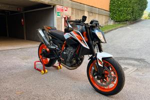 KTM Duke 890 R - 2021