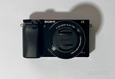 Sony A6000 + 16-50 OSS + 3 Batterie + SD 128GB