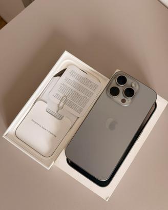 APPLE iPhone 15 Pro, 128 GB, Titanio