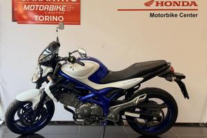 Suzuki Gladius 650 .