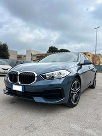 Bmw 116 116d 5p. Business Advantage