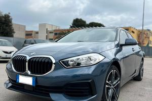 Bmw 116 116d 5p. Business Advantage