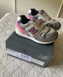 New balance bambina numero 25