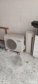 condizionatore carico Daikin inverter solo freddo