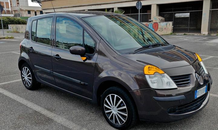RENAULT Modus 1.5 dci dynamique - 2005