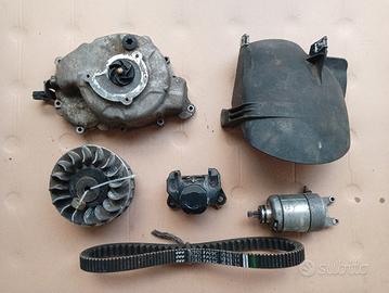 Ricambi vespa 250/300 GTS 