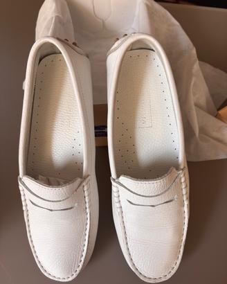 mocassini in pelle bianchi , n.40