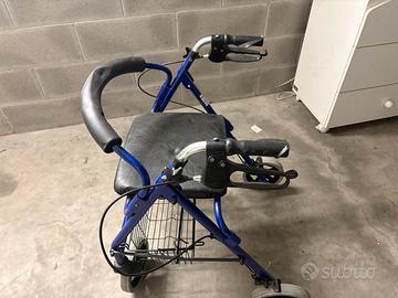 Deambulatore richiudibile